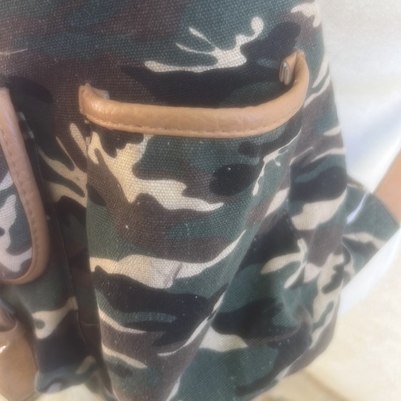 Empyre Women's Canvas Camo Faux Leather Lined Backpack 17"H x 14"W - Picture 7 of 9